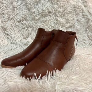 Croft & Barrow Rich Brown Ankle Booties